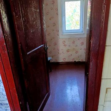 Продам пів будинку