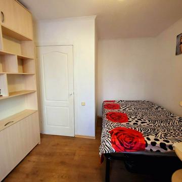 Стратегічне шосе (Науки), 17/15