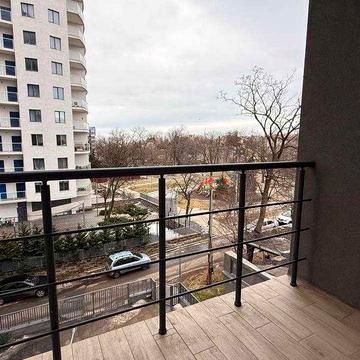 ЖК PLATINUM 10 ст.Б.Фонтана 1-я квартира. Восток! 75% ремонта ЖК ПЛАТИНУМ