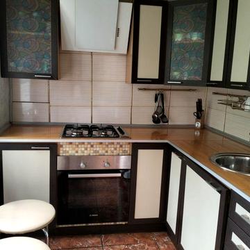 Сдаётся 2 ком 5/5 ул.Героев 93 бригады, ост. Школа.