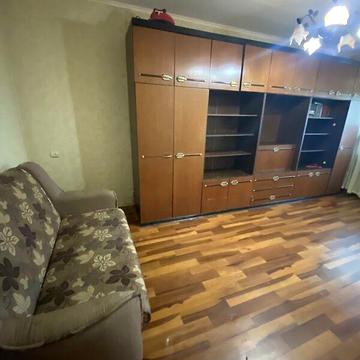 Довгострокова оренда 1к Квартира Паторжинського вулиця