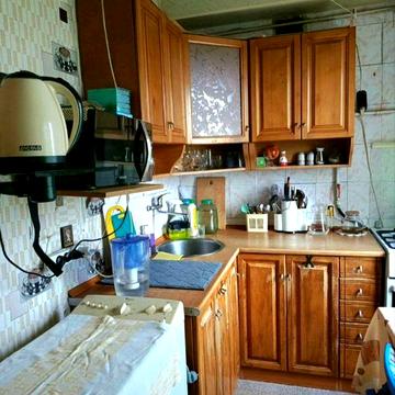 Продам 2 х ком квартиру. Матросова.