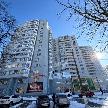 Продам велику 1ку в центрі міста! 54,6м2! Держ програми