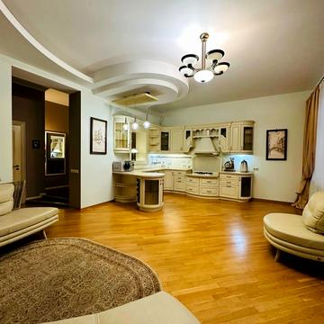 Дарвіна вул., 7