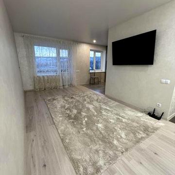 Продам квартиру з ремонтом, меблями та технікою