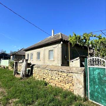 Сдам дом  долгосрочно в селе Табаки