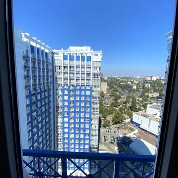 Двокімнатна квартира в ЖК Омега з видом на море