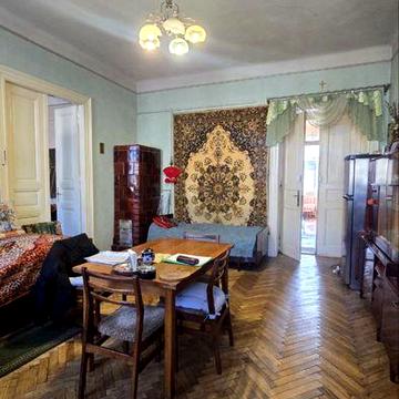 Продаж вул.Коновальця 4 кім квартири