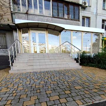 Ювілейний просп., 27