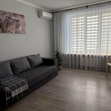 Оренда 1 кім З ремонтом! «Петрівський квартал»