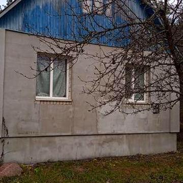 Продається дачний будинок в найближчому передмісті