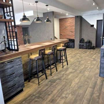 Сахарова/Заболотного, просторная 2х уровннвая квартира (АГВ) 170м кв