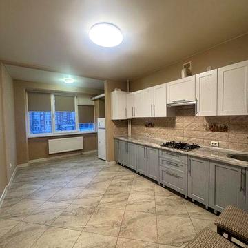 Оренда 1-кімнатної кв в обжитій новобудові, вільна