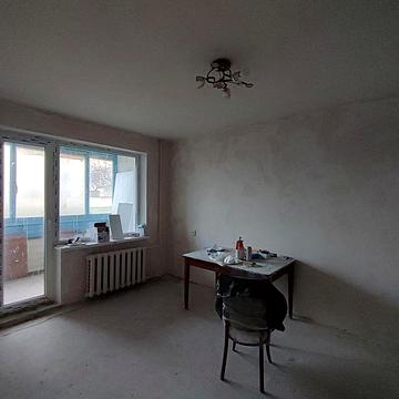 Продається 2- х кімнатна квартира на Зарічному