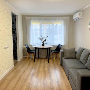 Чоколівський бульв., 21