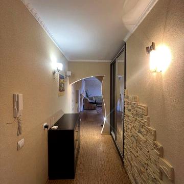 Оренда 3к кв. м. Вараш, довгострокова оренда.