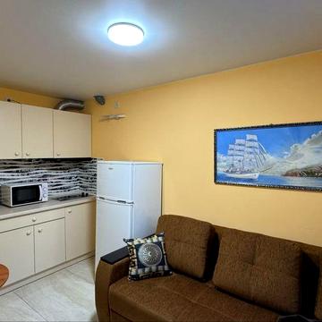 Без комісії 1к квартира на вул. Коростенська 1