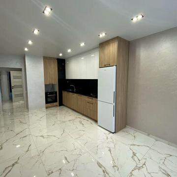 Здається в оренду 2 кім. ЖК Компас