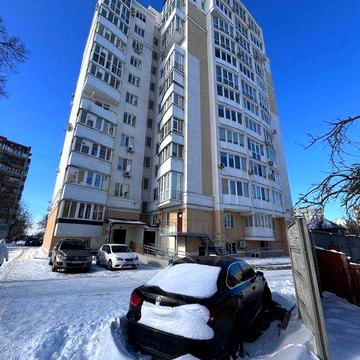 2-кімн.кв. 84 м2 в Чернігові. Центр. Автономка. Ремонт.