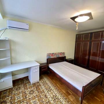 Здам в оренду 1-к кв.метро Дарниця 3 хв.,вул. Романа Мстиславича 4