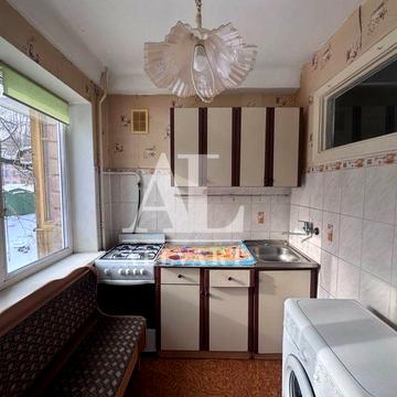 Продаж 1 кім. квартири, вул. Межова, Виноградар