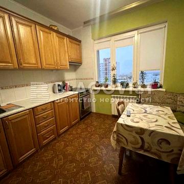 Продаж 2-х кімн кв-ри вул.Милославська 3А Троєщина