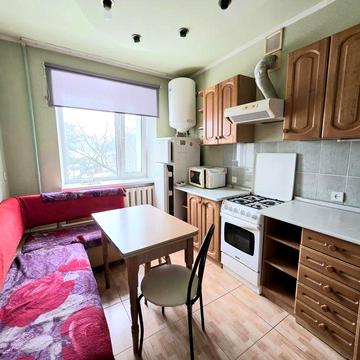 Здам 2 кімнатну квартиру в центрі міста.  Можна з дітьми  та тваринами