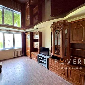 Продаж 3-кімнатної квартири Хоткевича