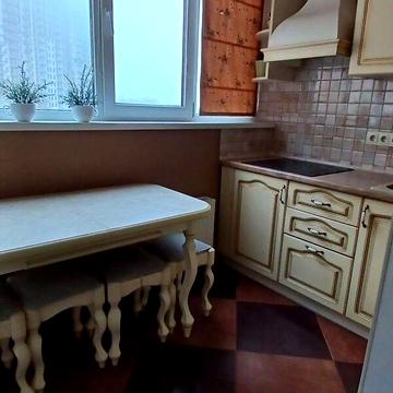 Довгострокова оренда 2к Квартира Кленова вулиця