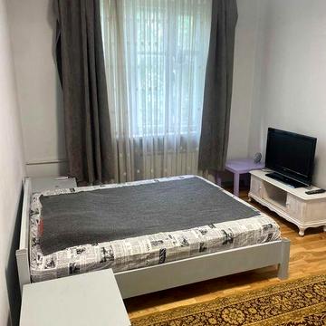 Классная 2х ком. кв. 57 м2, переулок Леопольда Ященка. Без комиссии.