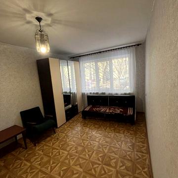 Довгострокова оренда 2к Квартира Варненська вулиця