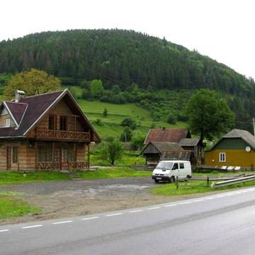 Продаю будинок в Карпатах, с. Козьова