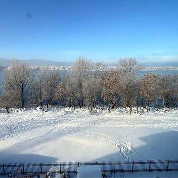 Продаж квартири з видом на Дніпро