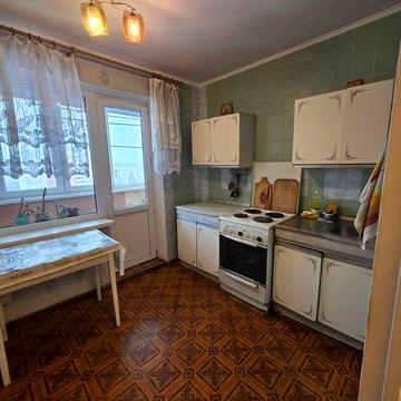 Продам квартиру Закревского 13А, Троещина, 2х комнатная 52м.кв.