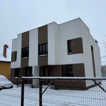 ВІД ВЛАСНИКА. Дуплекс біля лісу в Оброшине (15 хв до Victoria Gardens)