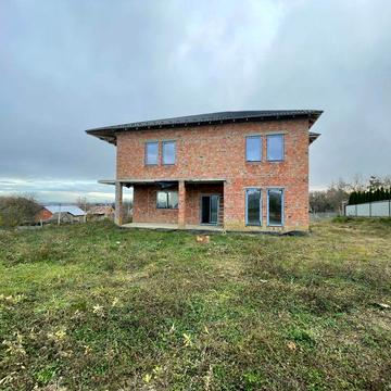 Власник!Будинок в Чернівцях!Сучасний  великий простір.