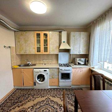 Сдам 3-х ком квартиру на Заболотного