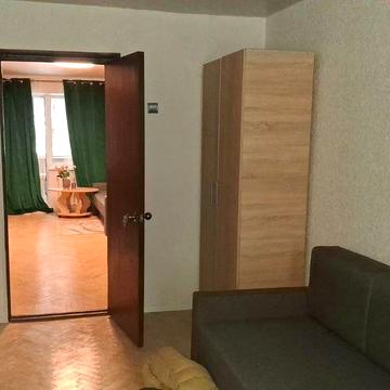 2 кімн Чоколівка Солом’янка Фучика ( Чапека ) 46квм 1 пов Хрущівка