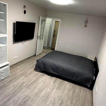 Здається в оренду 1-кімнатна квартира, пр. Науки, 27