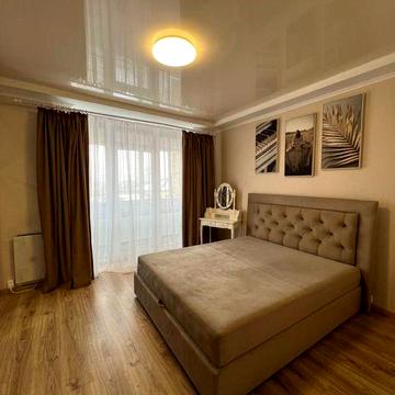 Оренда 2х кімнатної в центрі