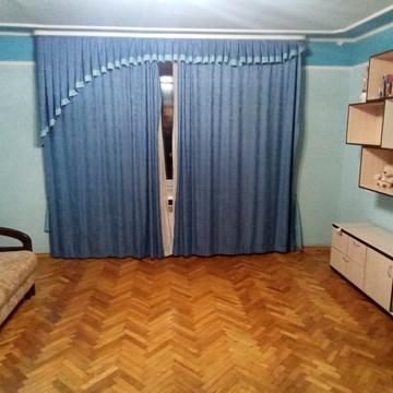 Героїв полку "Азов" вул. (Маршала Малиновського), 11