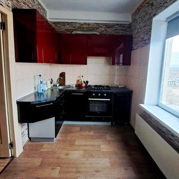 Продаж 3-кімнатної квартир на Пісках вул. Нагнибіди