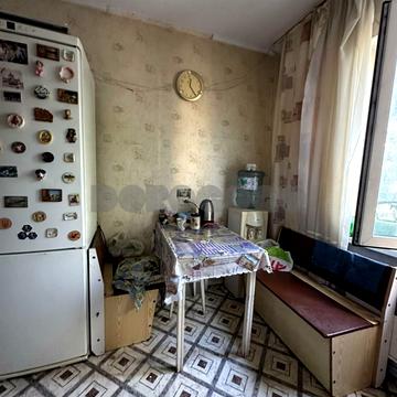 Квітнева вул., 15