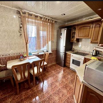 Продам 4-х ком квартиру на Восточном (Лисового 42)