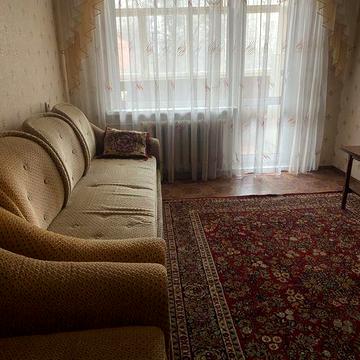 Оренда однокімнатноі на Лялі Ратушна 22