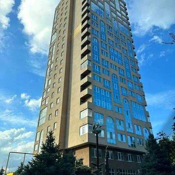 Продам 3-комн квартиру в районе Рабочая ул.