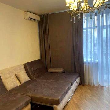 Продам 2-комн квартиру в районе Карла Маркса просп.