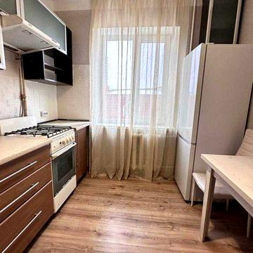 Квартира після ремонту в районі 12 школи