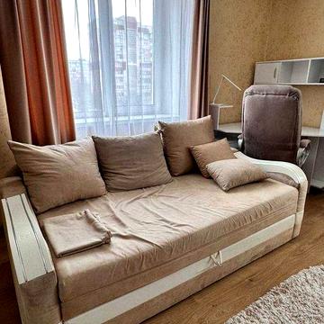 Надзвичайно простора двохкімнатна квартира