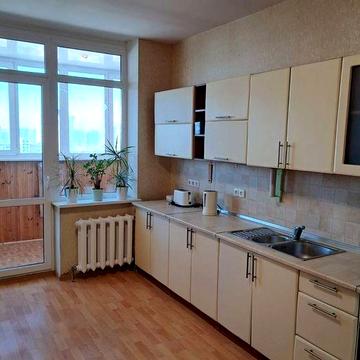 Оренда однокімнатної квартири в Дарницькому районі,вул.Олени Пчілки 2а